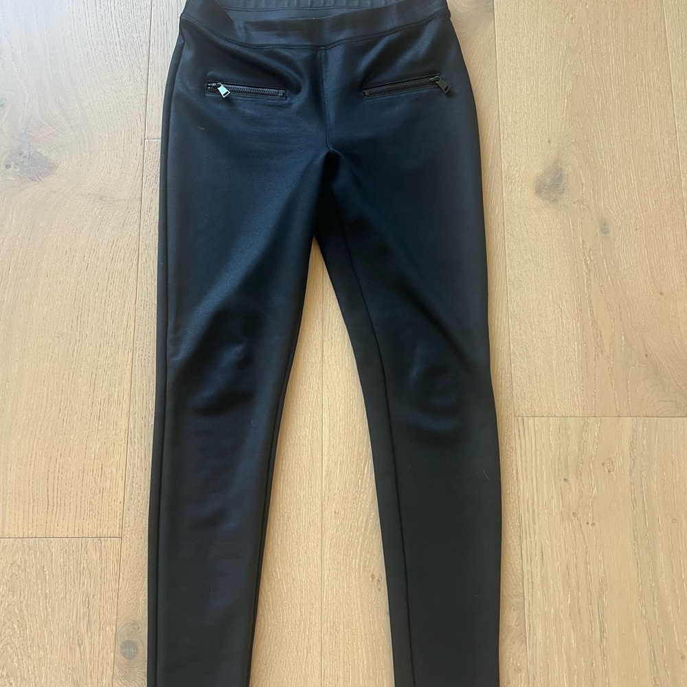 Express women’s  Sleek Black Leggings Small